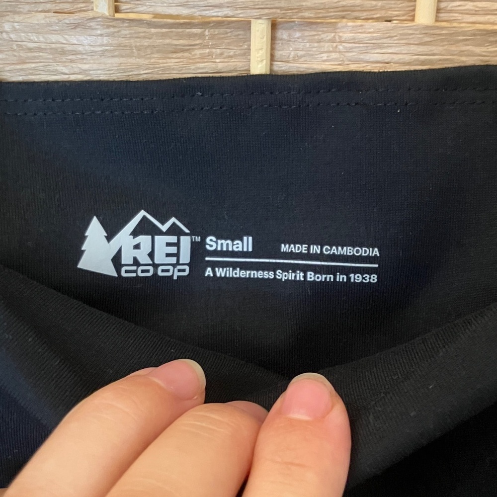 REI Hiking/Outdoor Leggings - Picture 8 of 10